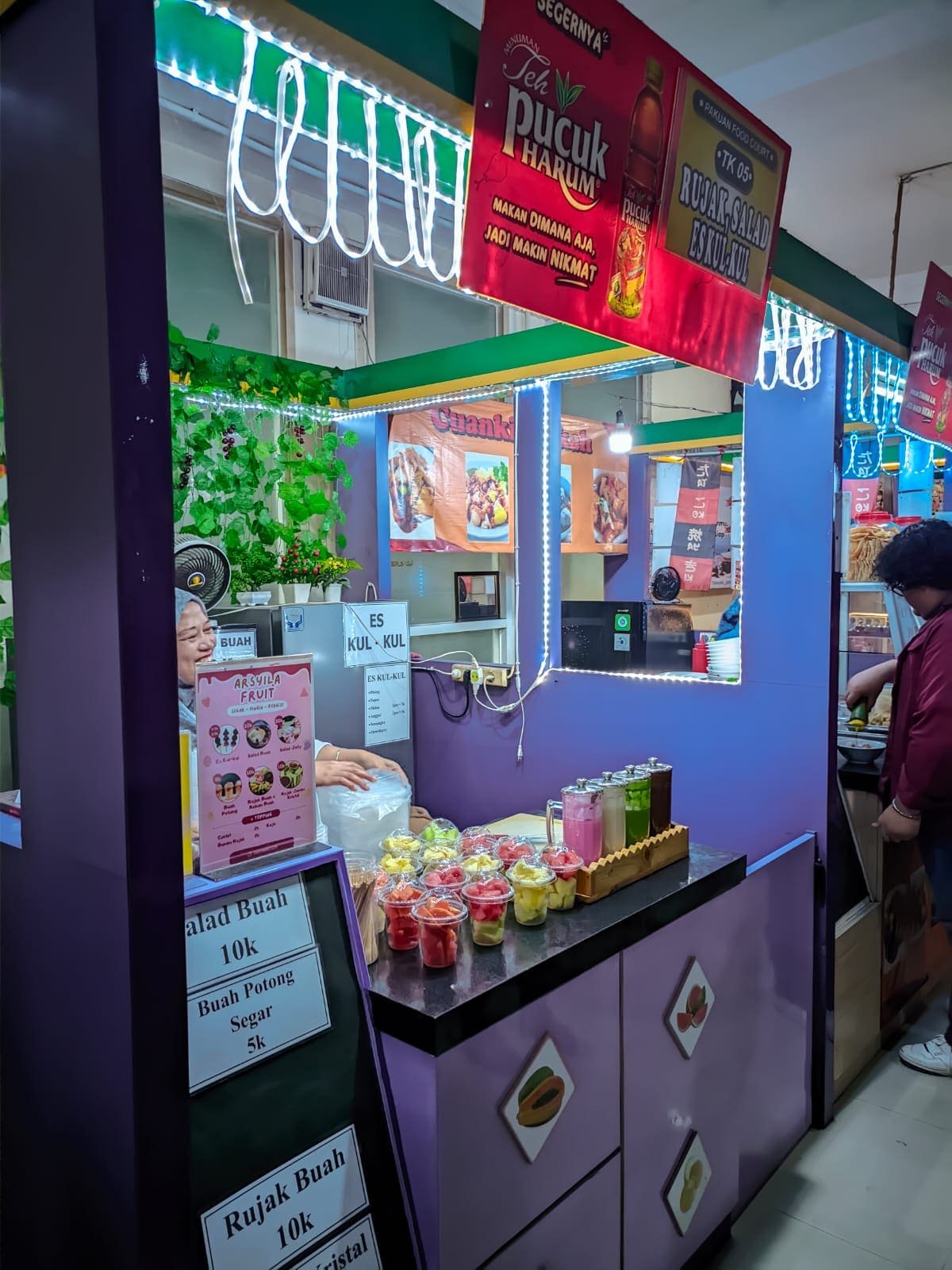 Rujak, Buah Segar & Salad